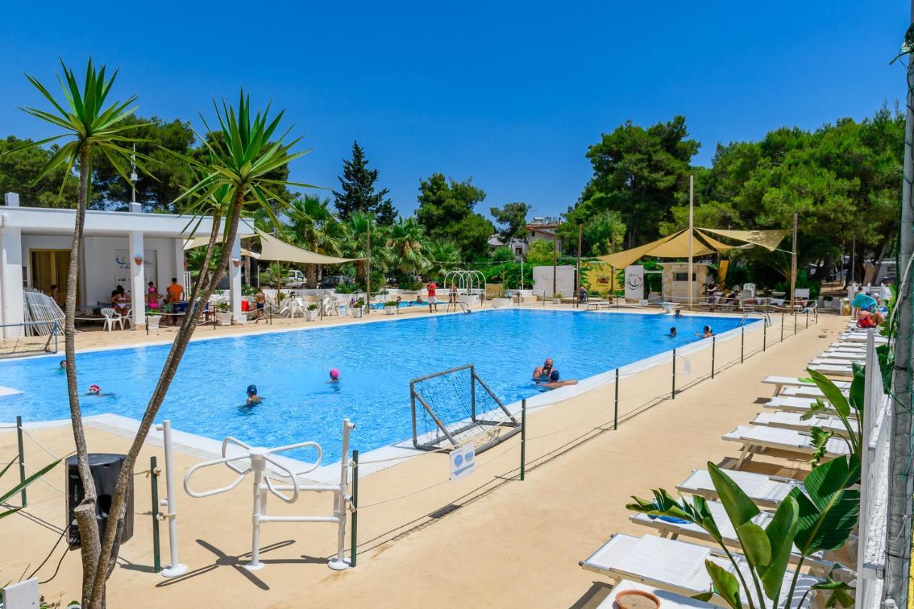 Camping Villaggio Santa Maria Di Leuca Gagliano del Capo Ngoại thất bức ảnh